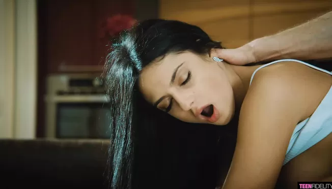 Үлкен ананың порносы