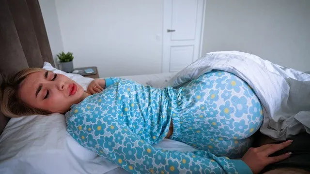 Выебал мамку сзади - 3000 качественных видео Выебал мамку сзади - 3000 качественных видео