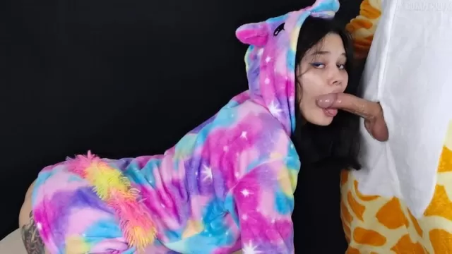 Интернетте ең танымал және жоғары сапалы порно көру