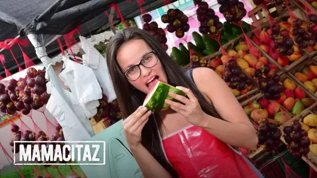 Мулат әйел фотосынан минет Бейтаныс адаммен жыныстық қатынас кезіндегі әңгіме (орысша онлайн порно) - wevibe-3.ru